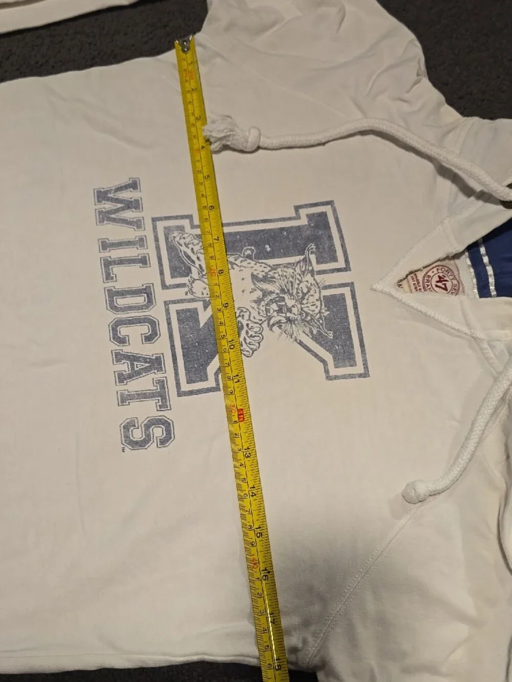 47 Men’s Wildcats Crewneck Hoodie - White with Blue Lining - Picture 3 of 6